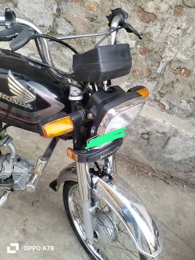 HONDA CD 70