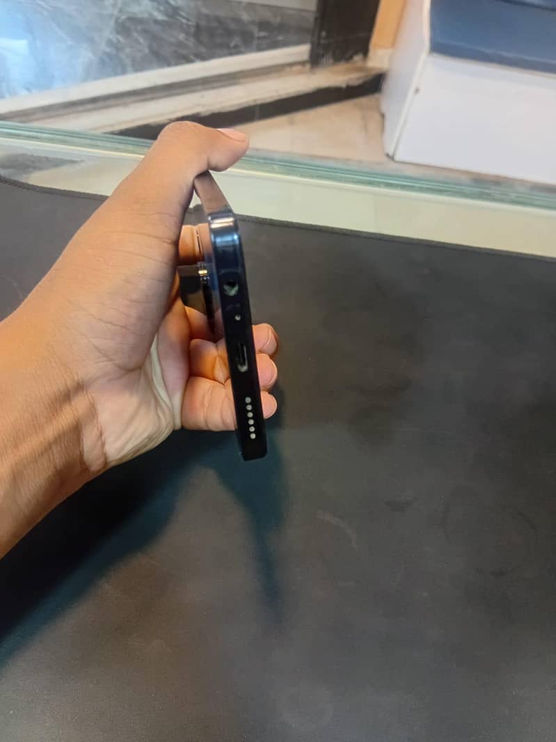 Tecno CAMON 20 2