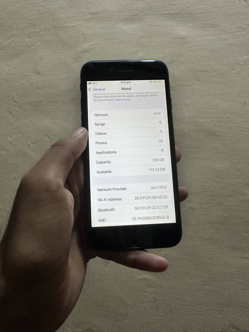 Apple iPhone 7 2