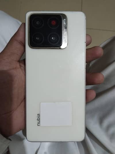 Zte nubia A56.4/4=8.128