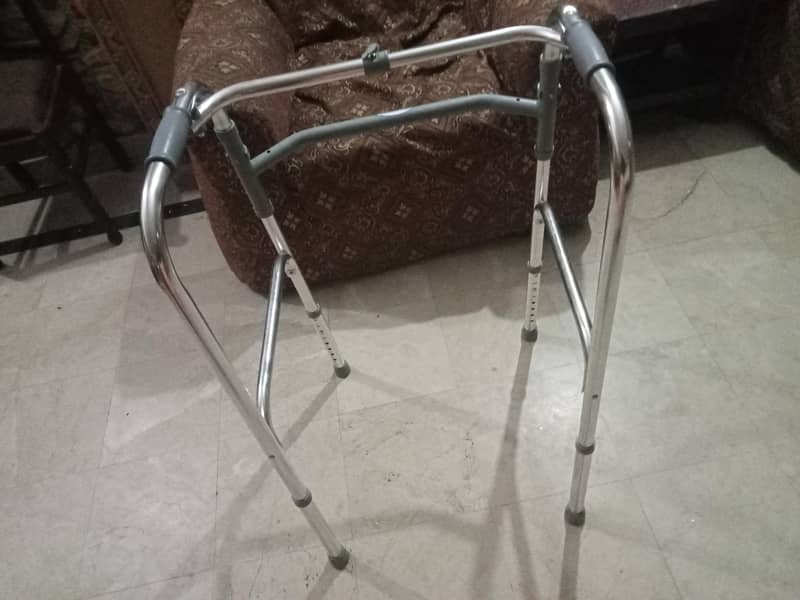 standing stand 1