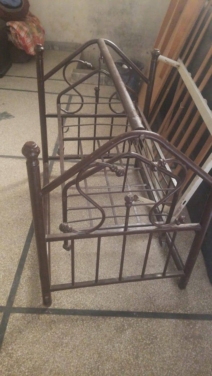Baby Cot 0