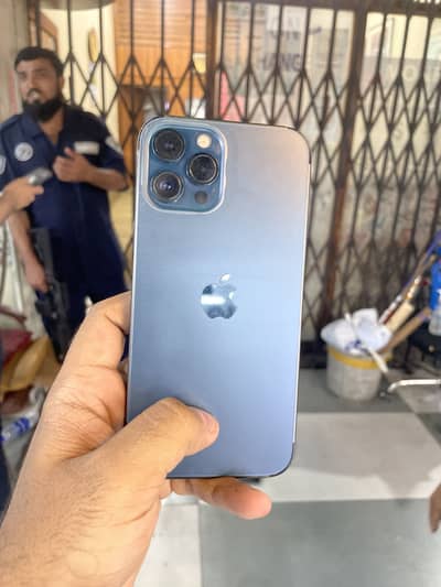 Apple iPhone 12 Pro Max