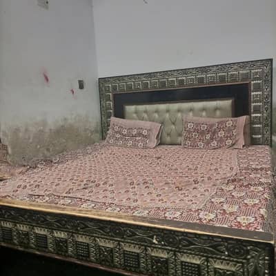 Bed , wardrobe, Dressing, Long mirror, Bartano wali almari,