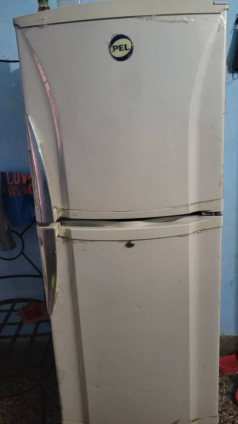 Fridge Medium size PELL 0