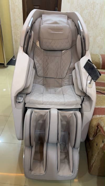 JC Buckman ElateUs 4D Massage Chair