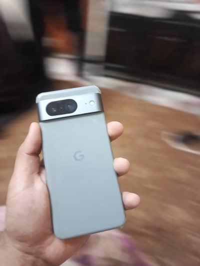 Google Pixel 8