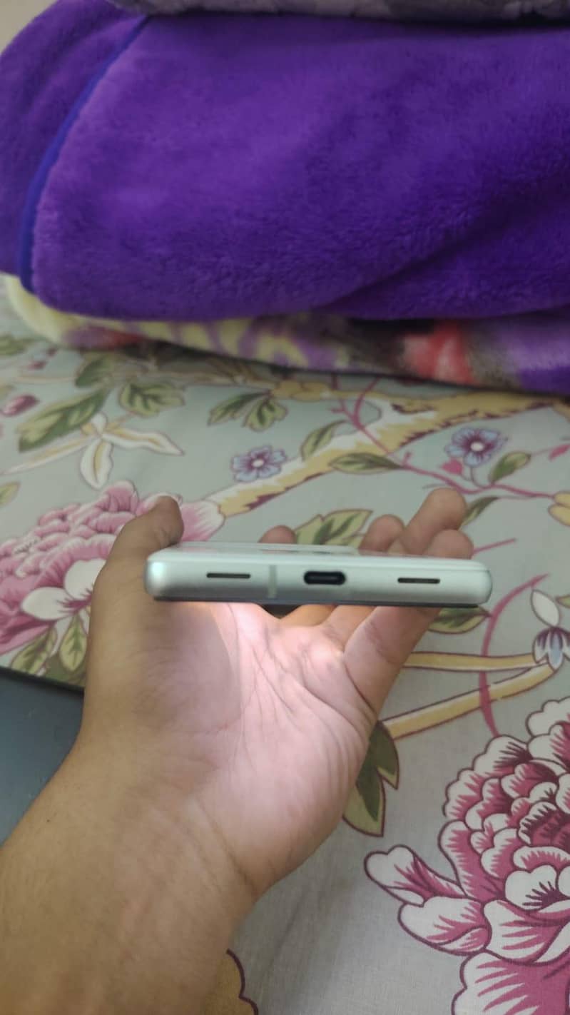 Google Pixel 7a 0