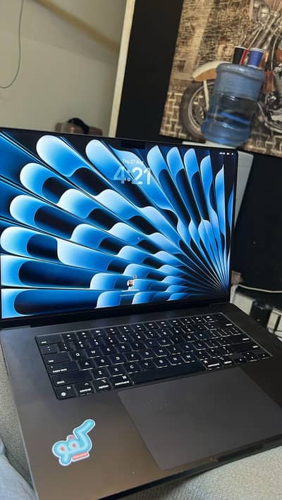 MacBook pro m3 16 inches