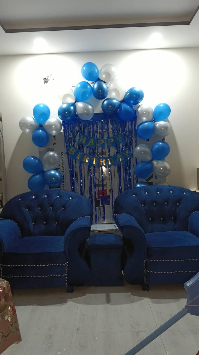 5 seeter sofa set 0