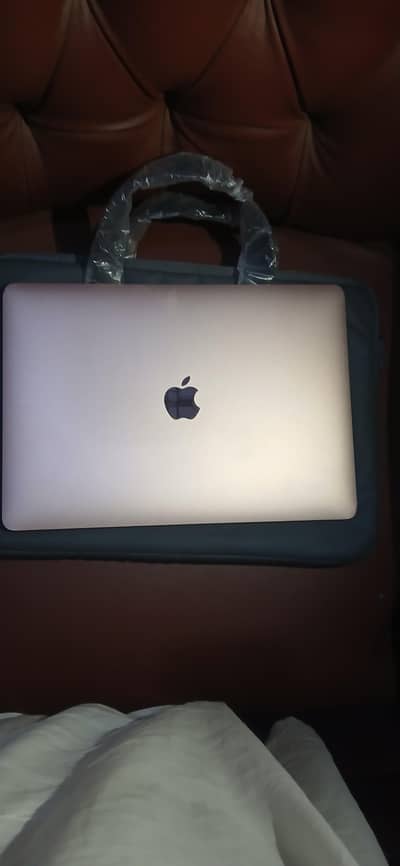 Mackbook air core i5  excellent condition