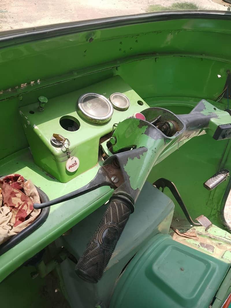 Auto Rickshaw 1