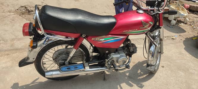 Honda CD70 16 model