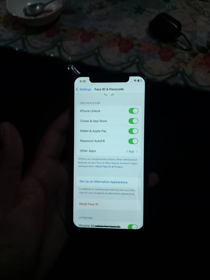 Apple iPhone X 0
