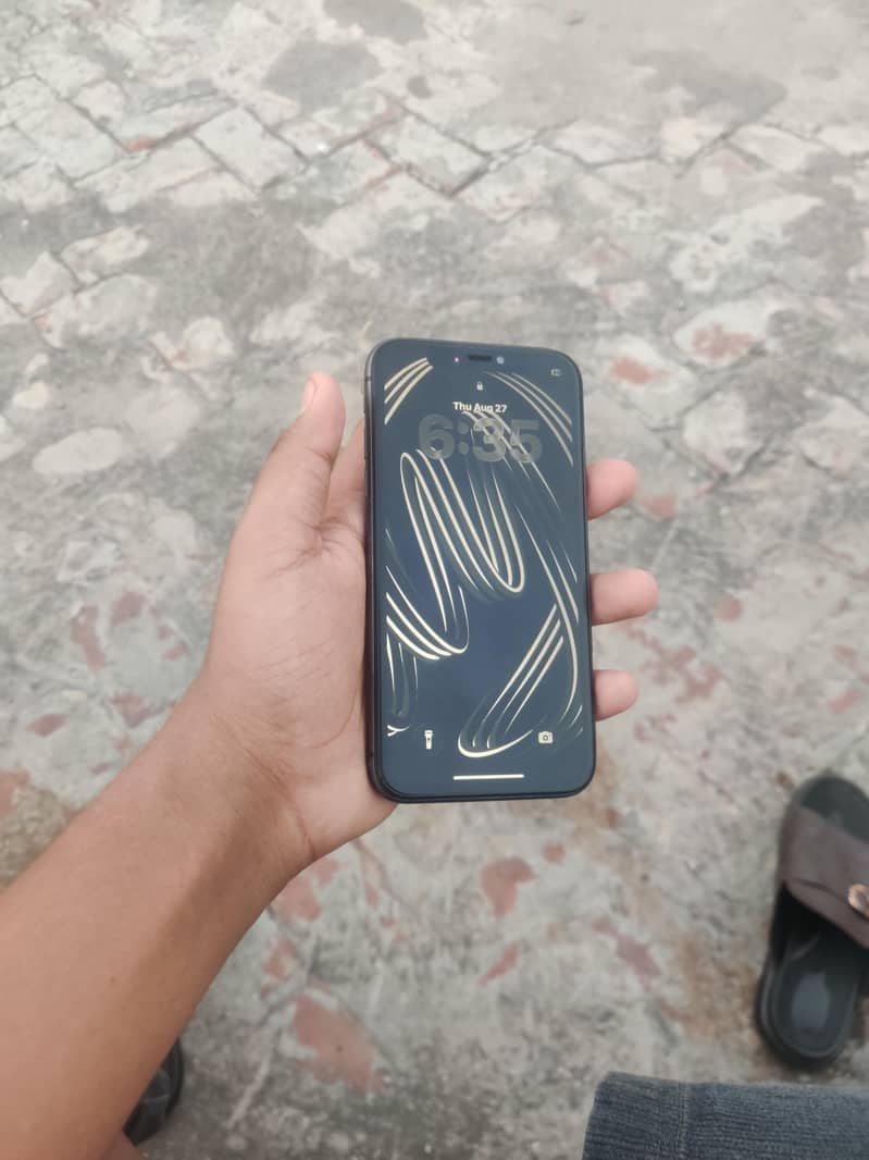 iphone 11 4
