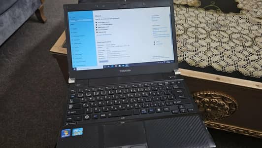 Toshiba Laptop 4/512 Gb All okey with charger and bag