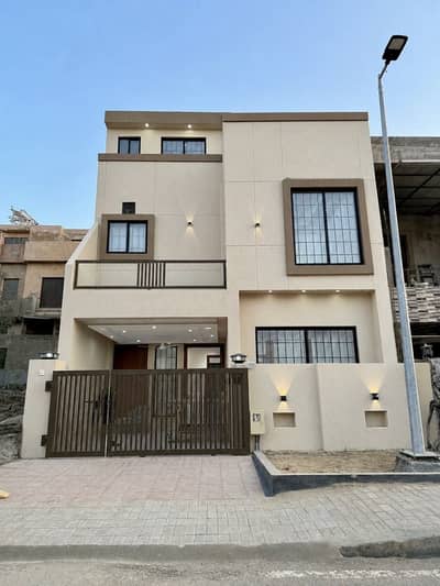 5 Marla Elegant Brand New House For Sale| Prime Location| Bahria Town