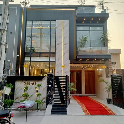 5 Marla Ultra Modern House Available For Sale