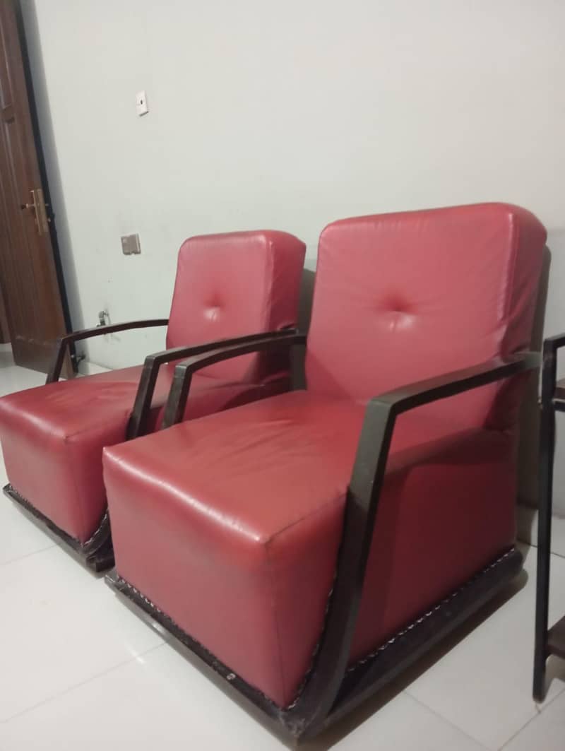 Leather sofa/chair 1