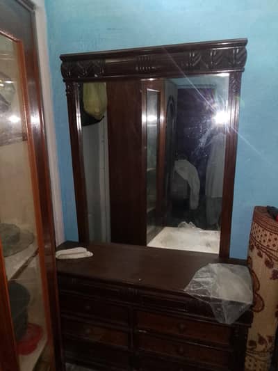 dressing table and showcase
