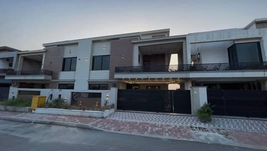 10 Marla Brand New House At Unbeatable Price