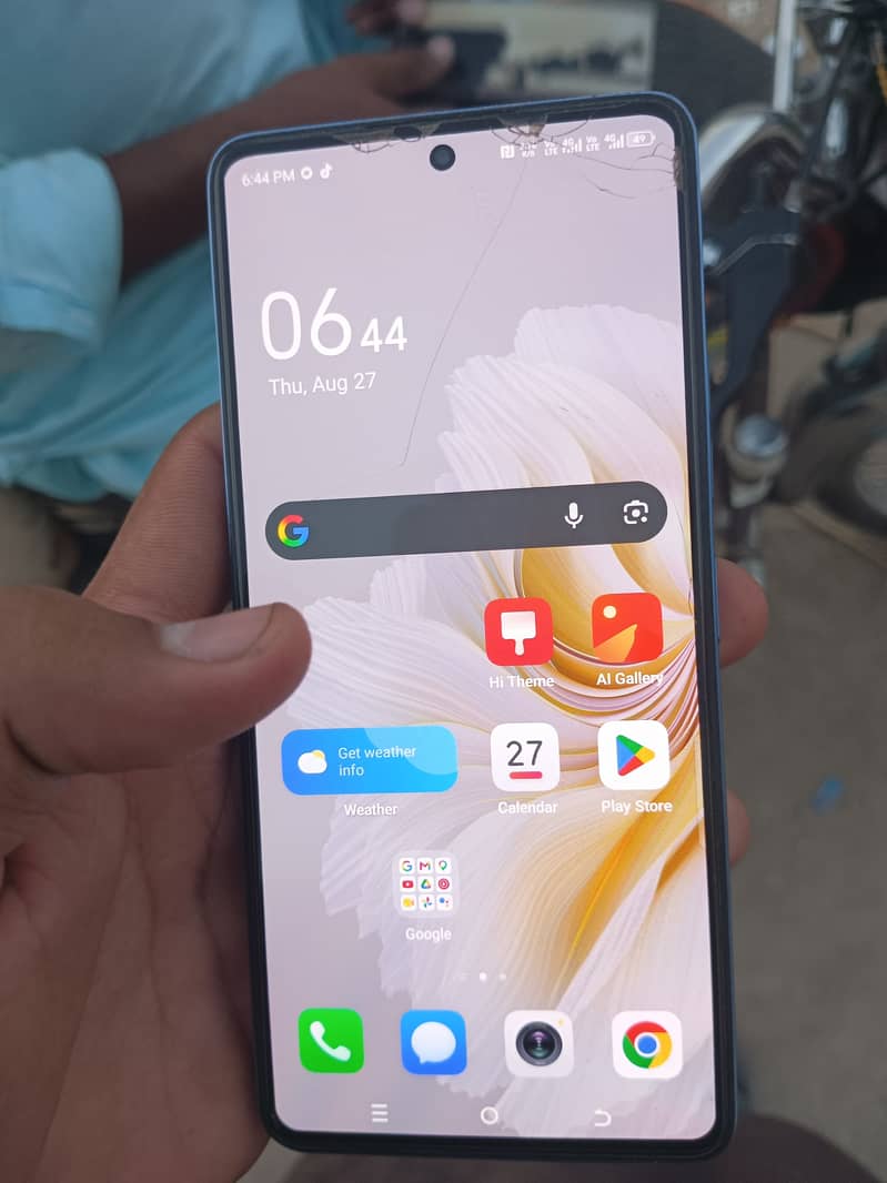Tecno CAMON 20 Pro 1