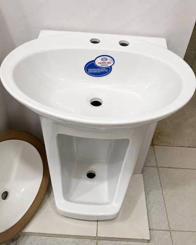 New Stylish Wash Basin