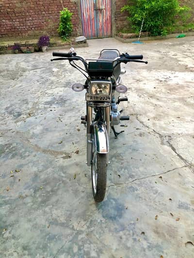 Honda 125 self start