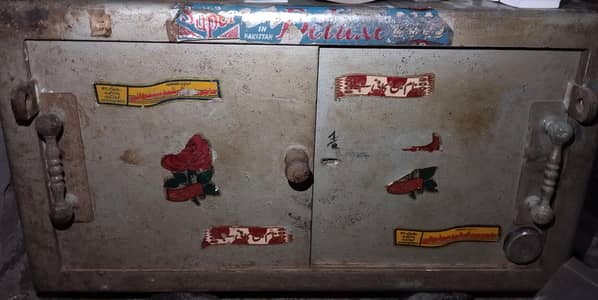 iron tijori locker