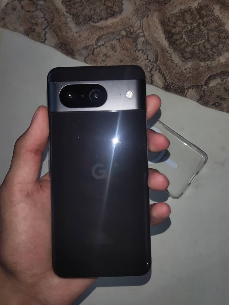 Google Pixel 8 1