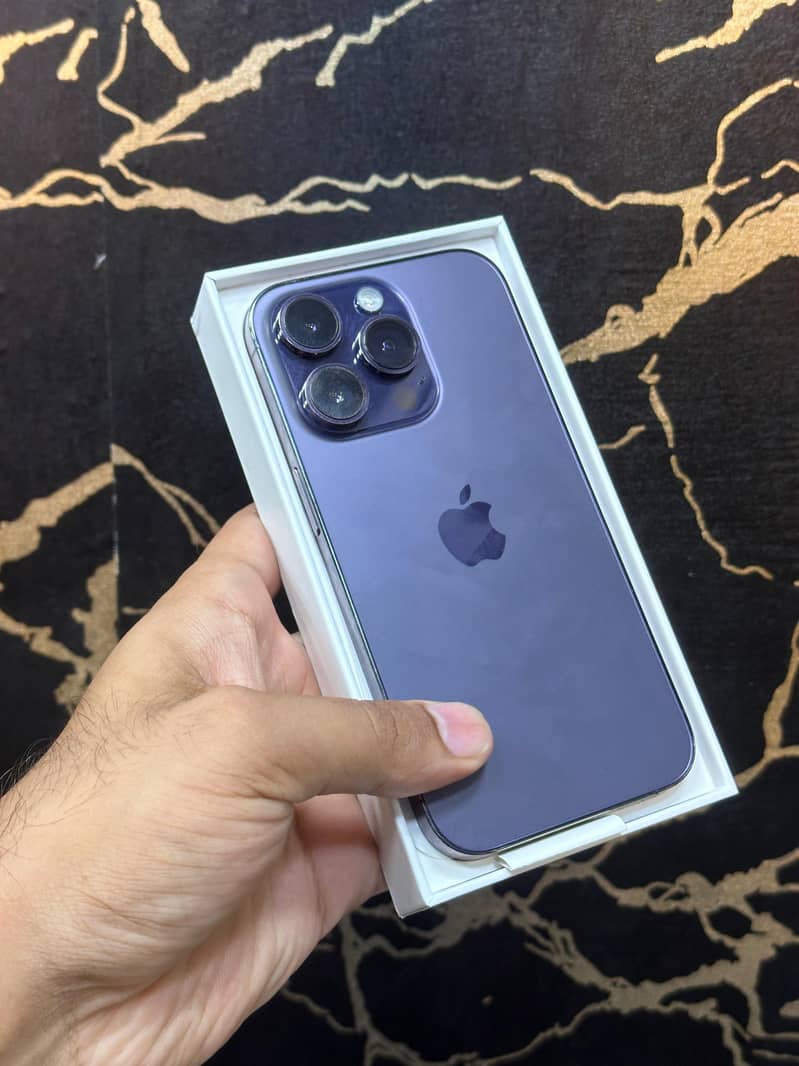 Apple iPhone 14 Pro 1