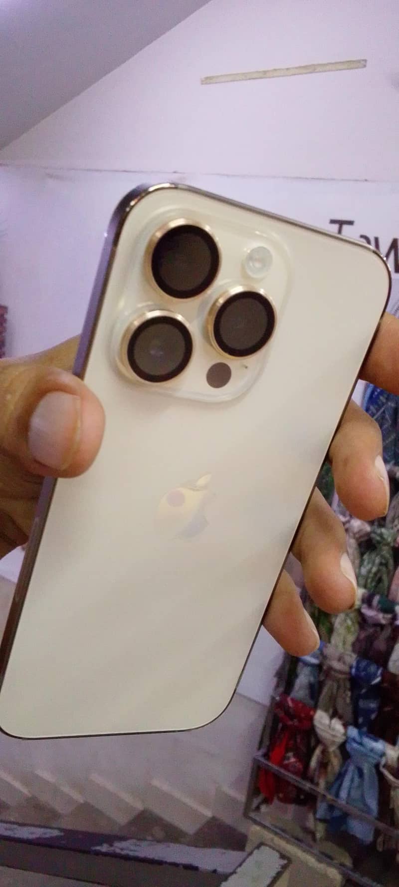 Apple iPhone 14 Pro 1