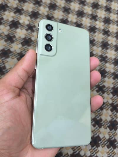 Samsung Mobile S21 FE