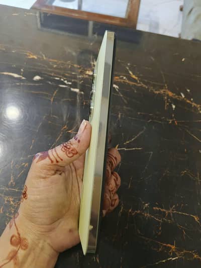 Vivo Y100