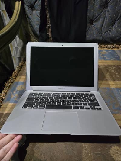 MacBook Air 2017 i5