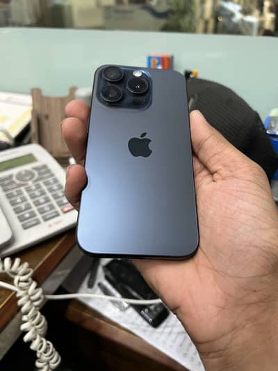 Apple iPhone 15 Pro