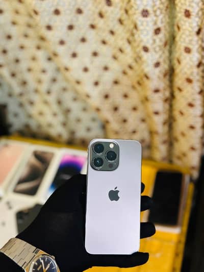 Apple iPhone 13 Pro water pack 10/10