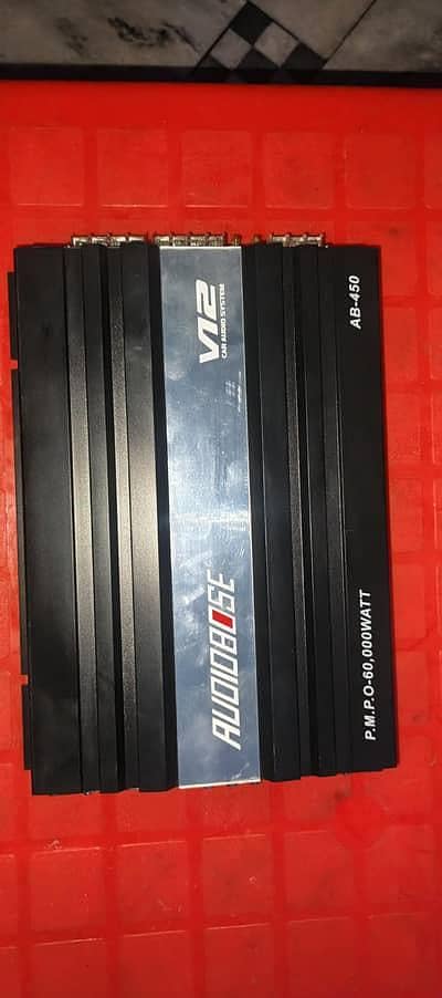 Amplifier & Woofer 3