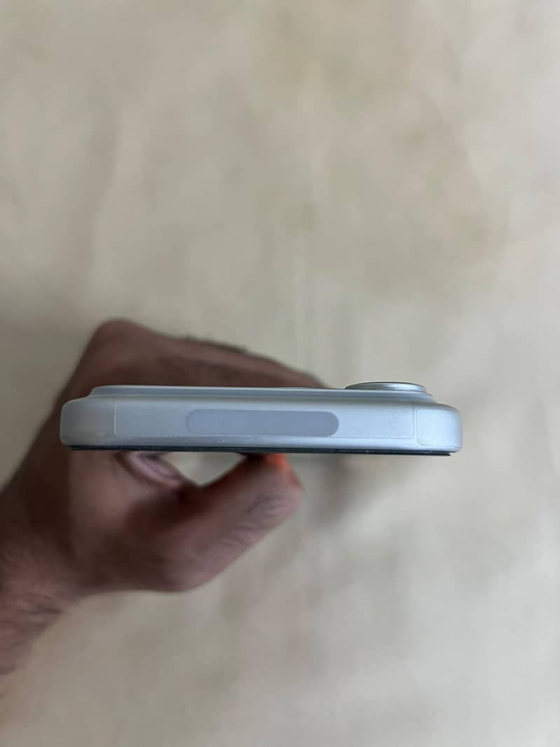IPhone 17 Pro Max 5