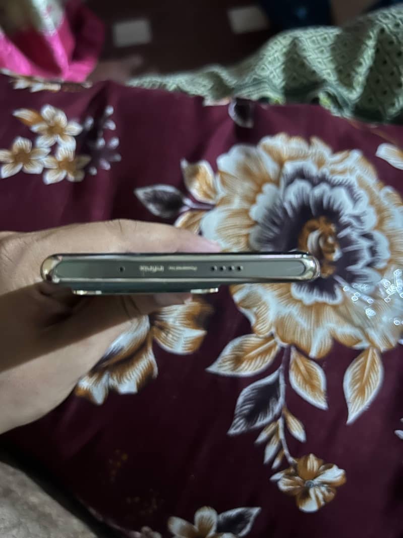 Infinix Zero 30 1