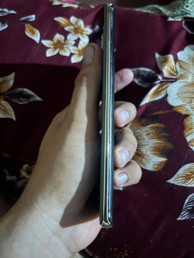 Infinix Zero 30 3