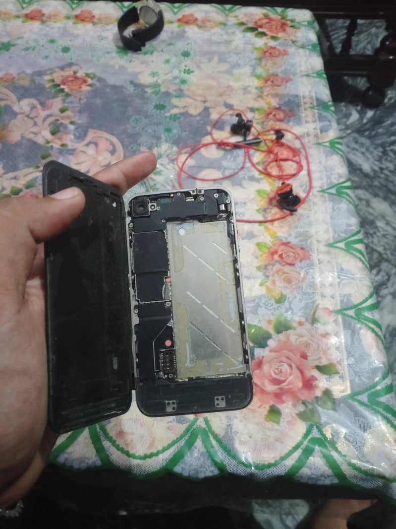Apple iPhone 4 2