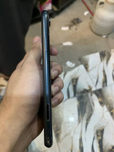 Apple iPhone XR