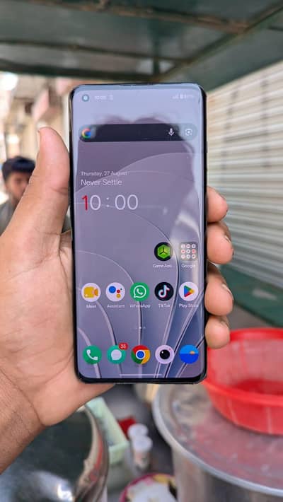 One Plus 10 Pro