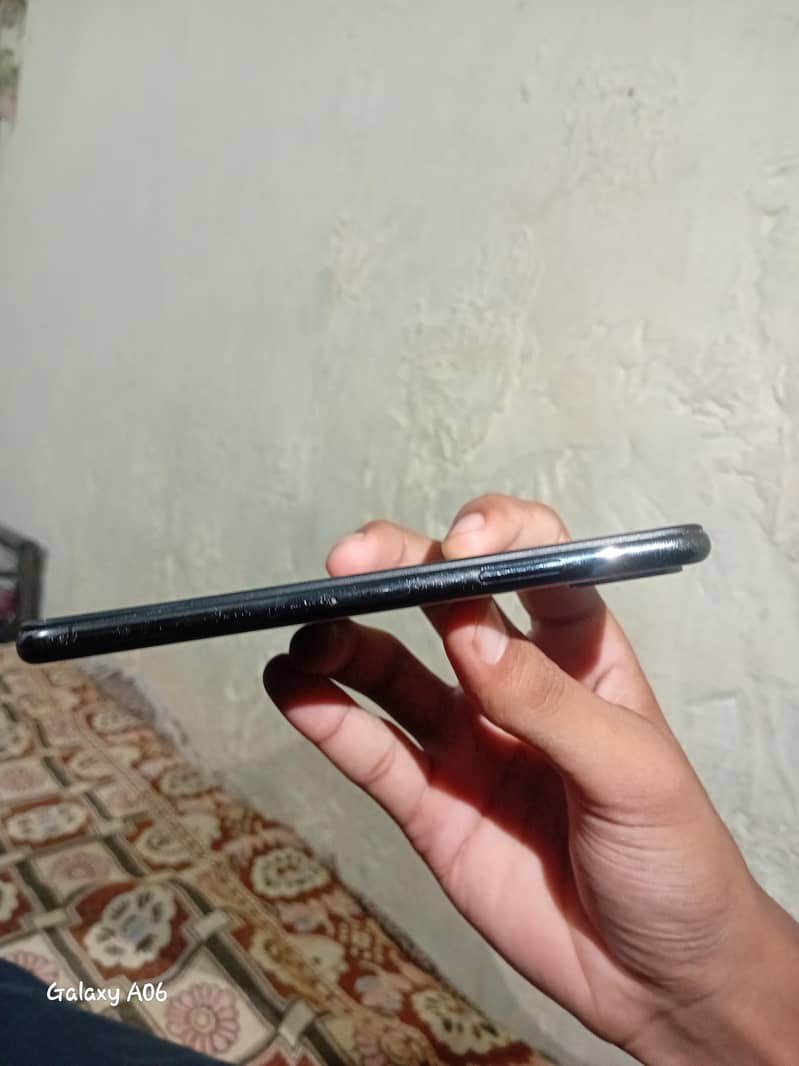 Apple iPhone X 3
