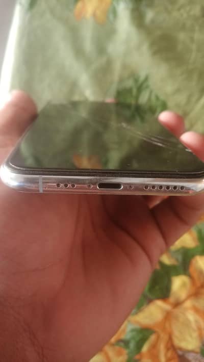 Apple iPhone XS