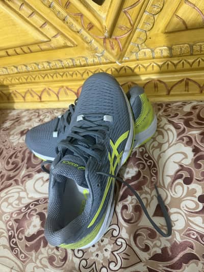 ASICS