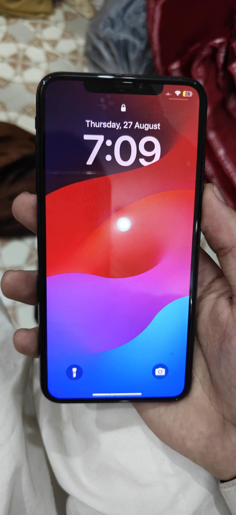 iPhone XS Max 1