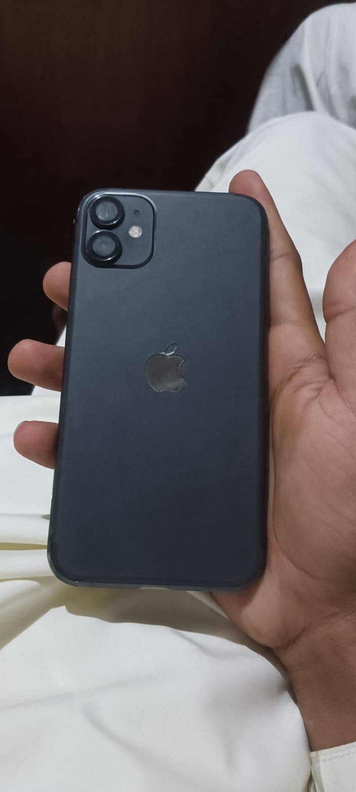 Apple iPhone 11 0