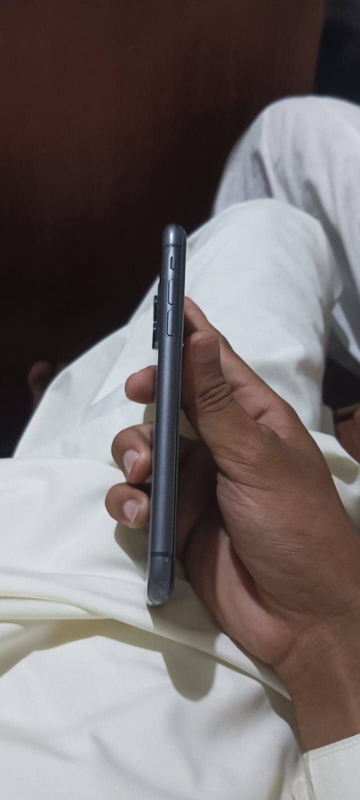 Apple iPhone 11 3